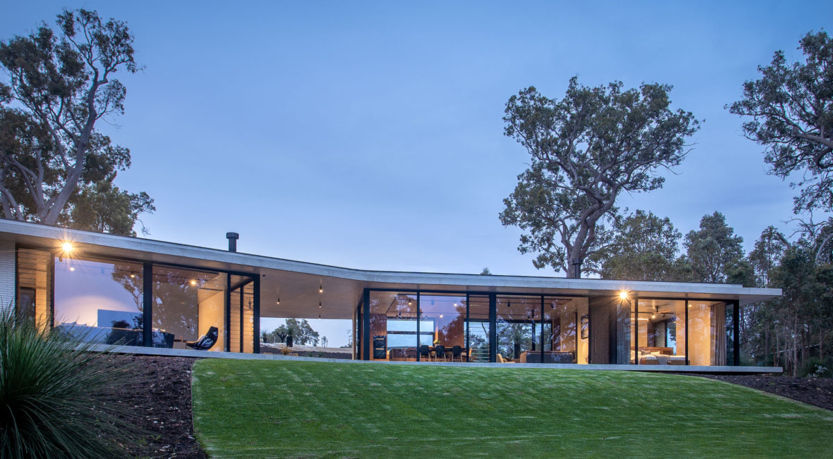 48-BOOMERANG-HOUSE-190045-Edit-scaled