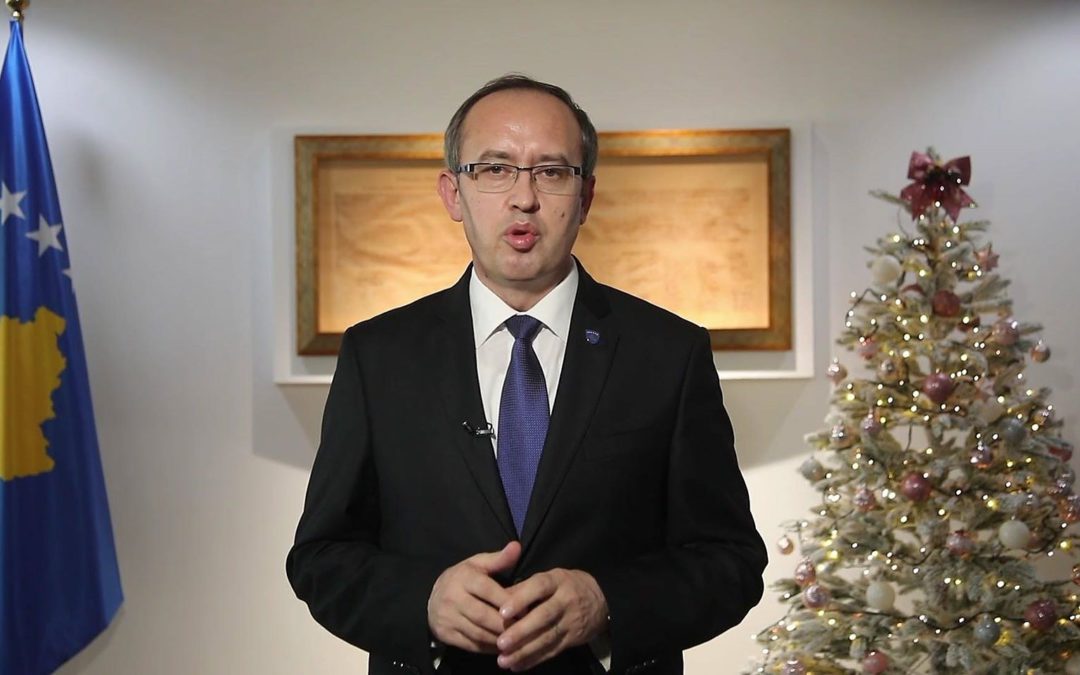 Kryeministri Hoti jep mesazhin e Vitit të Ri 2021