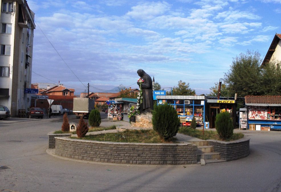 Klinaset, pre e paragjykimeve, sfidohen kur bëhet fjalë për biznes