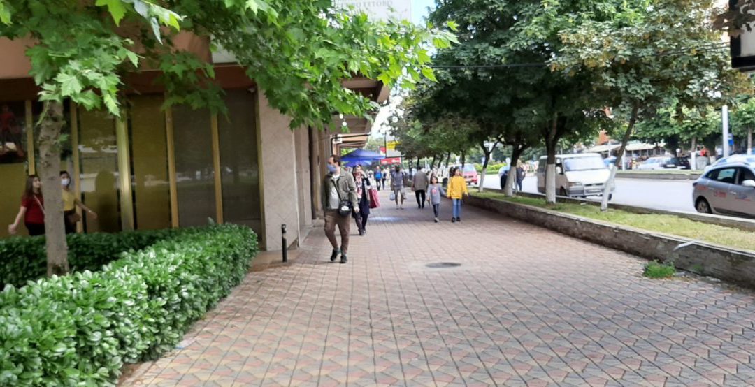Izolimi shtetëror po shkakton dilema te të rinjtë kosovarë