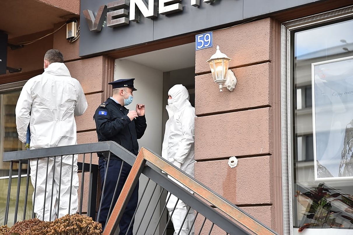 vetevrasje ne Agjencine Veneta Travel.v1