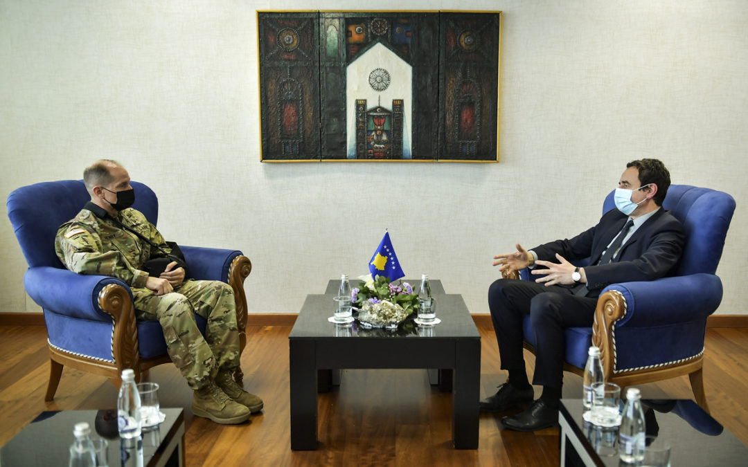 Kurti- Henry: Siguria në vend është prioritet i përbashkët i institucioneve të Kosovës dhe KFOR-it