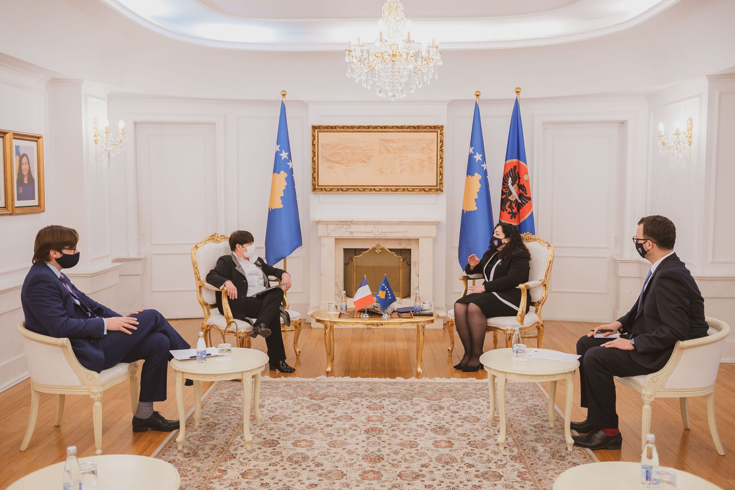 Vjosa Osmani-Marie-Christine Butel