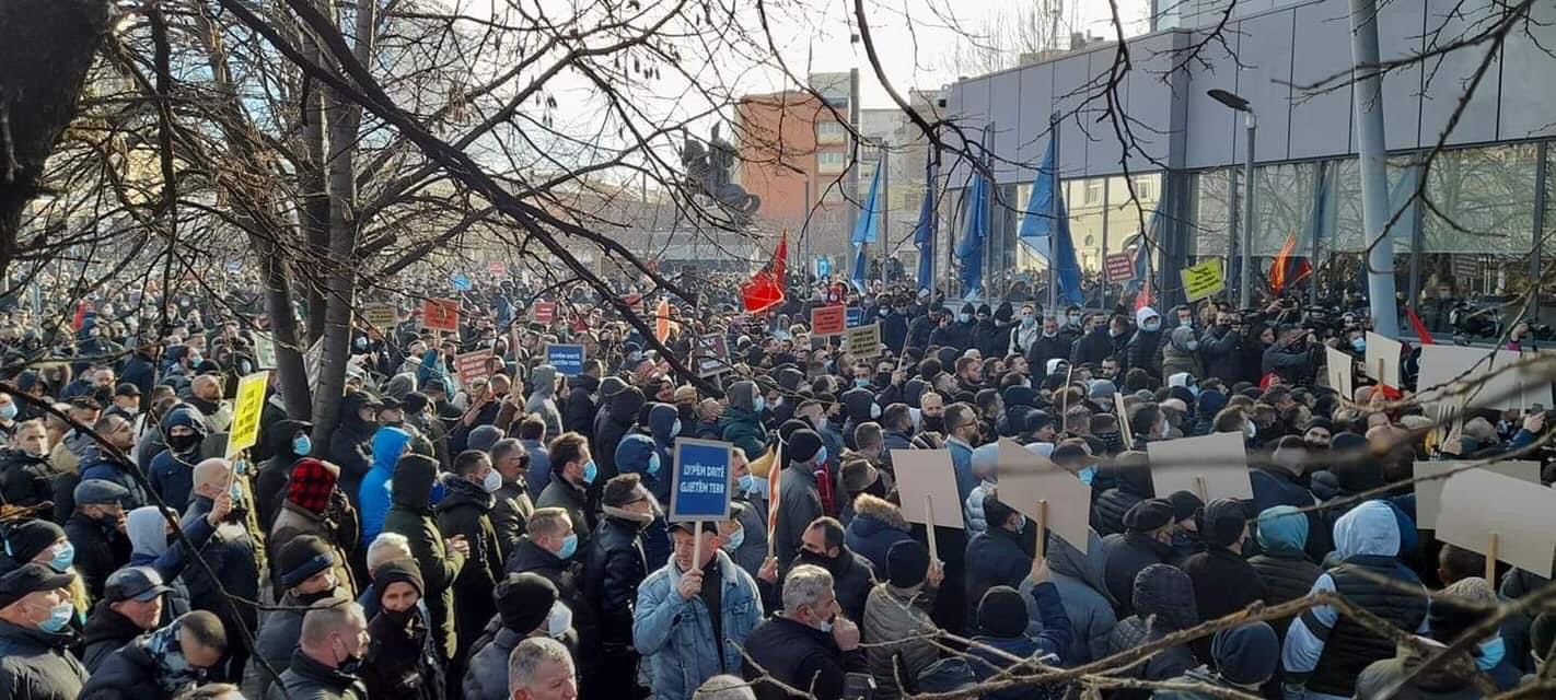 PSD-protesta kunder shtrenjtimit te rrymes