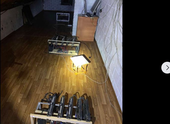 Policia-Sekuestrohen tre aparate për prodhimin e kriptovalutave