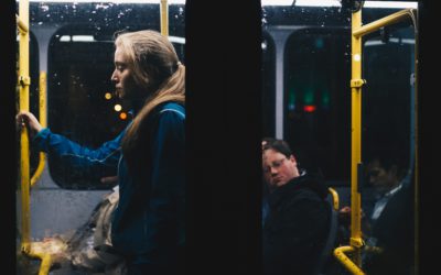 Ngacmimet e vajzave dhe grave në transport publik shpesh nuk raportohen