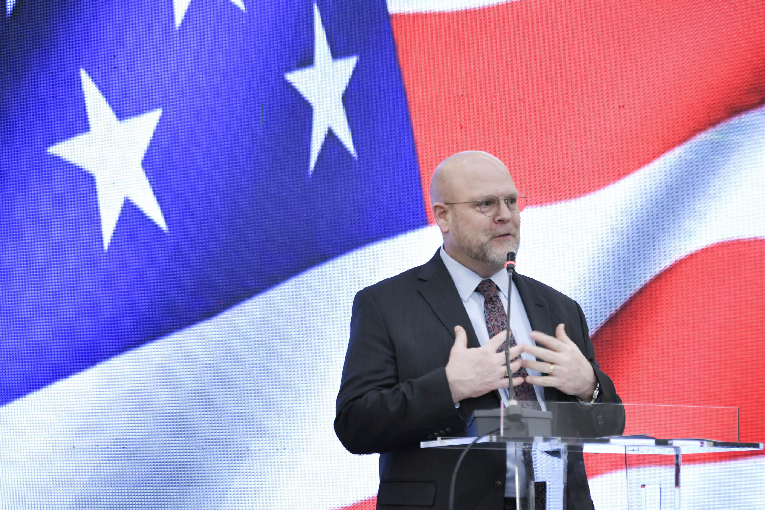 Jeffrey M. Hovenier
