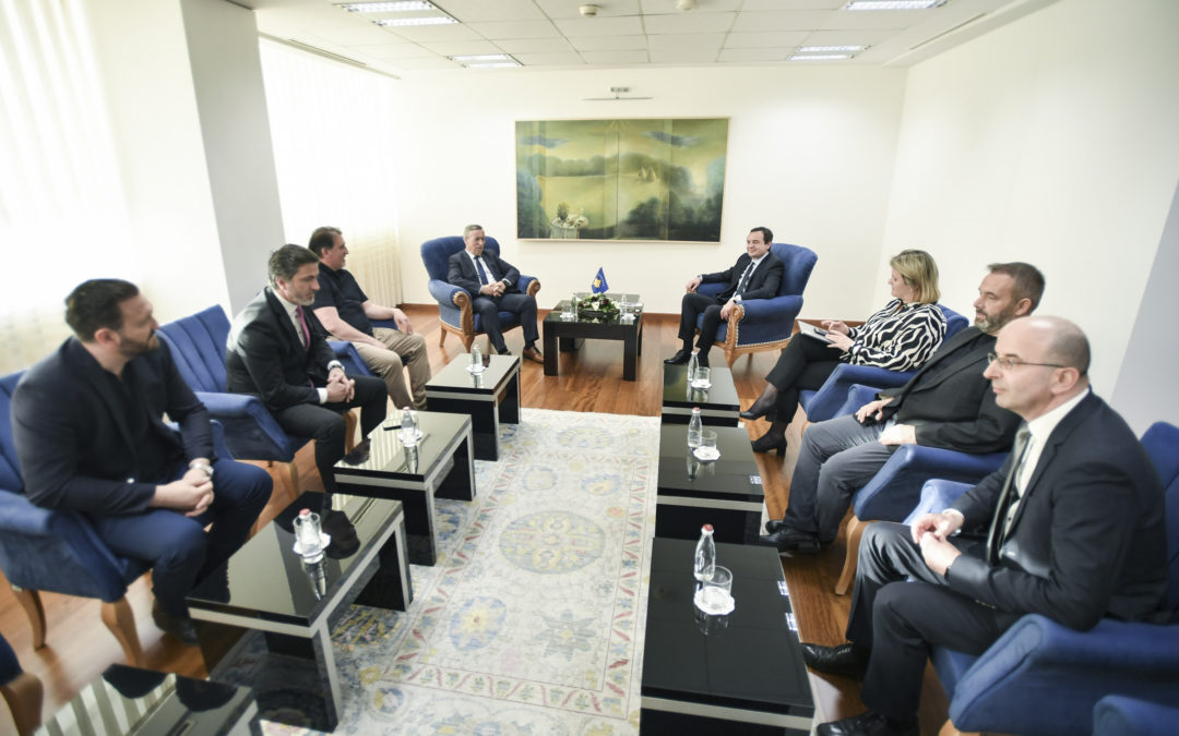 Kurti mirëpret gjithë ndërmarrësit nga mërgata dhe me partnerët e tyre ndërkombëtarë të investojnë në Kosovë