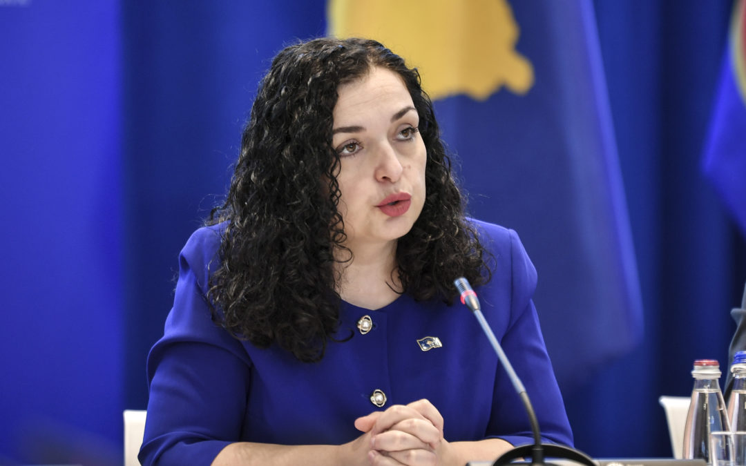 Presidentja Osmani: Përpjekjet e Vucic-it për destabilizim të Kosovës, i cili po shërbehet me metoda të Putinit do të dështojnë