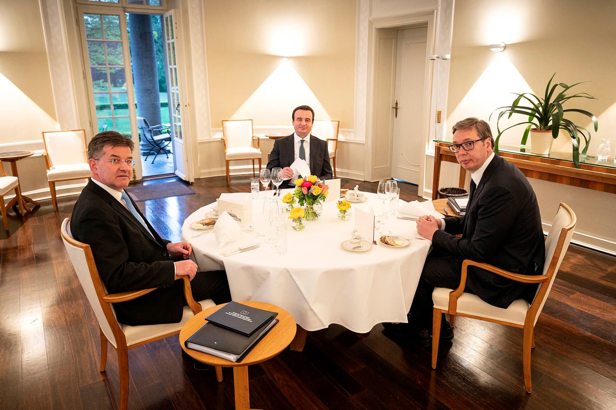 Albin Kurti-Miroslav Lajcak-Aleksandar Vucic
