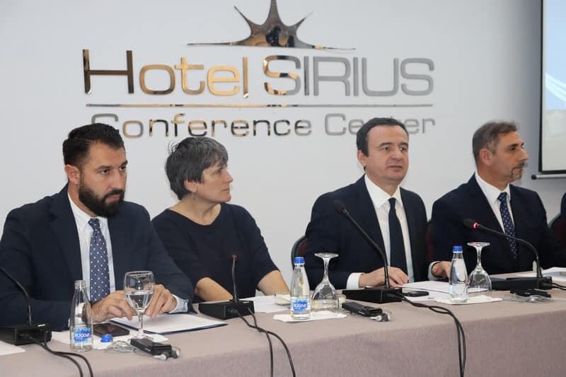 Albin Kurti-konferencën për ndarjen e resurseve me dobi të veçanta për komunitetet joshumicë