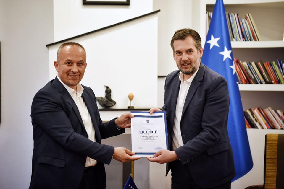Hajrulla Ceku-Licenca e parë Federatës së Pingpongut të Kosovës