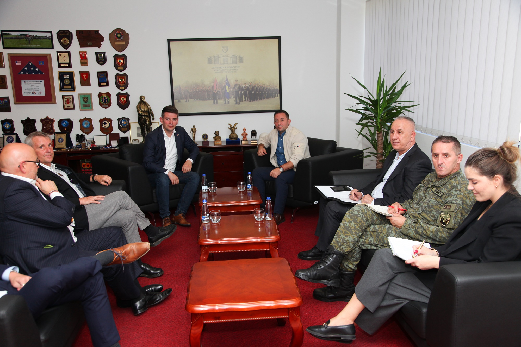 Armend Mehaj-parlamentarët gjermanë, anëtarë të Komitetit për Mbrojtje,