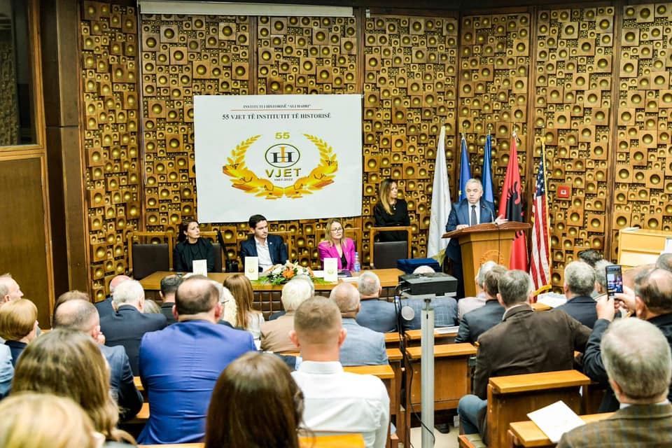 MAShTI- Shënohet 55- vjetori i themelimit të Institutit të Historisë “Ali Hadri” në Prishtinë