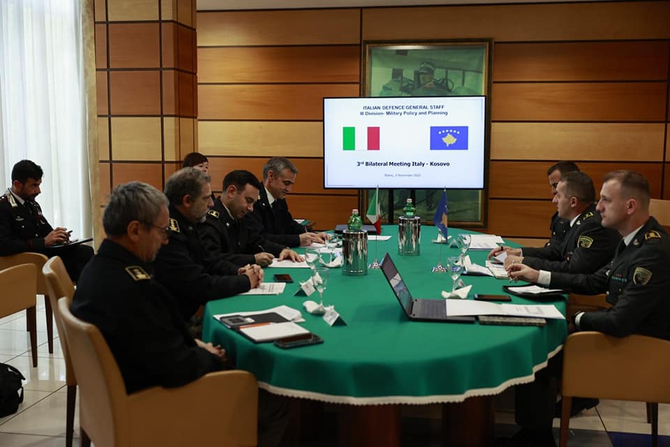 Nënshkruhet plani bilateral në fushën e mbrojtjes për vitin 2023 ndërmjet Kosovës dhe Italisë