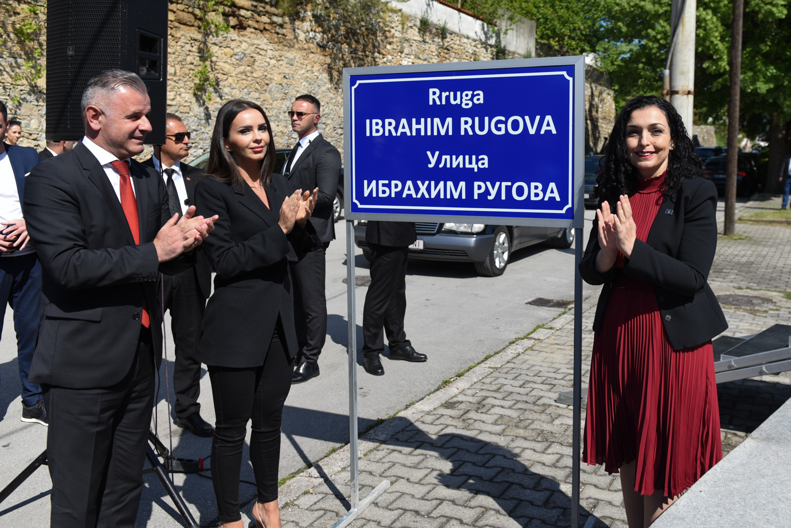 Komuna e Çairit përjetësoi emrin e Presidentit Historik, dr. Ibrahim Rugova