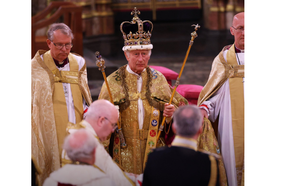 Mbreti Charles III