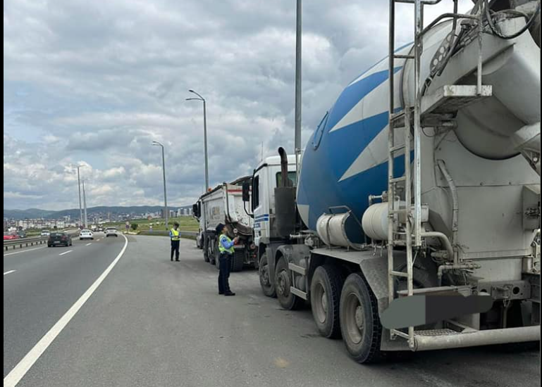 Policia-kontroll i mjeteve të transportit të mallrave dhe udhëtarëve