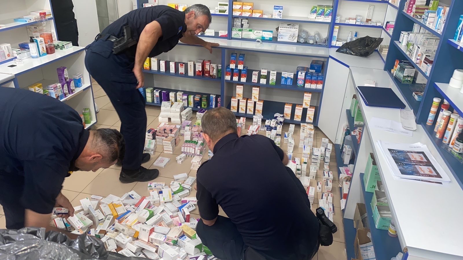Dogana-sekuestrohen medikamente ne Skenderaj
