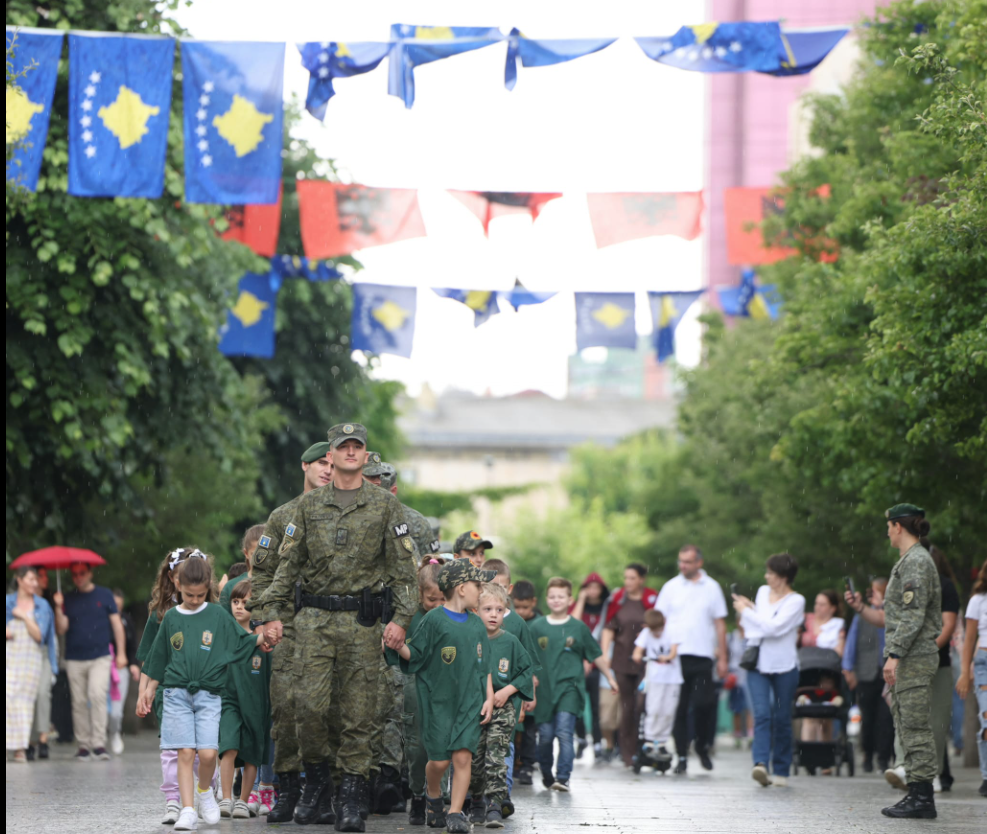 FSK-dhe-Femijet-e-kryeqytetit-Dita-e-clirimit-te-Prishtines–