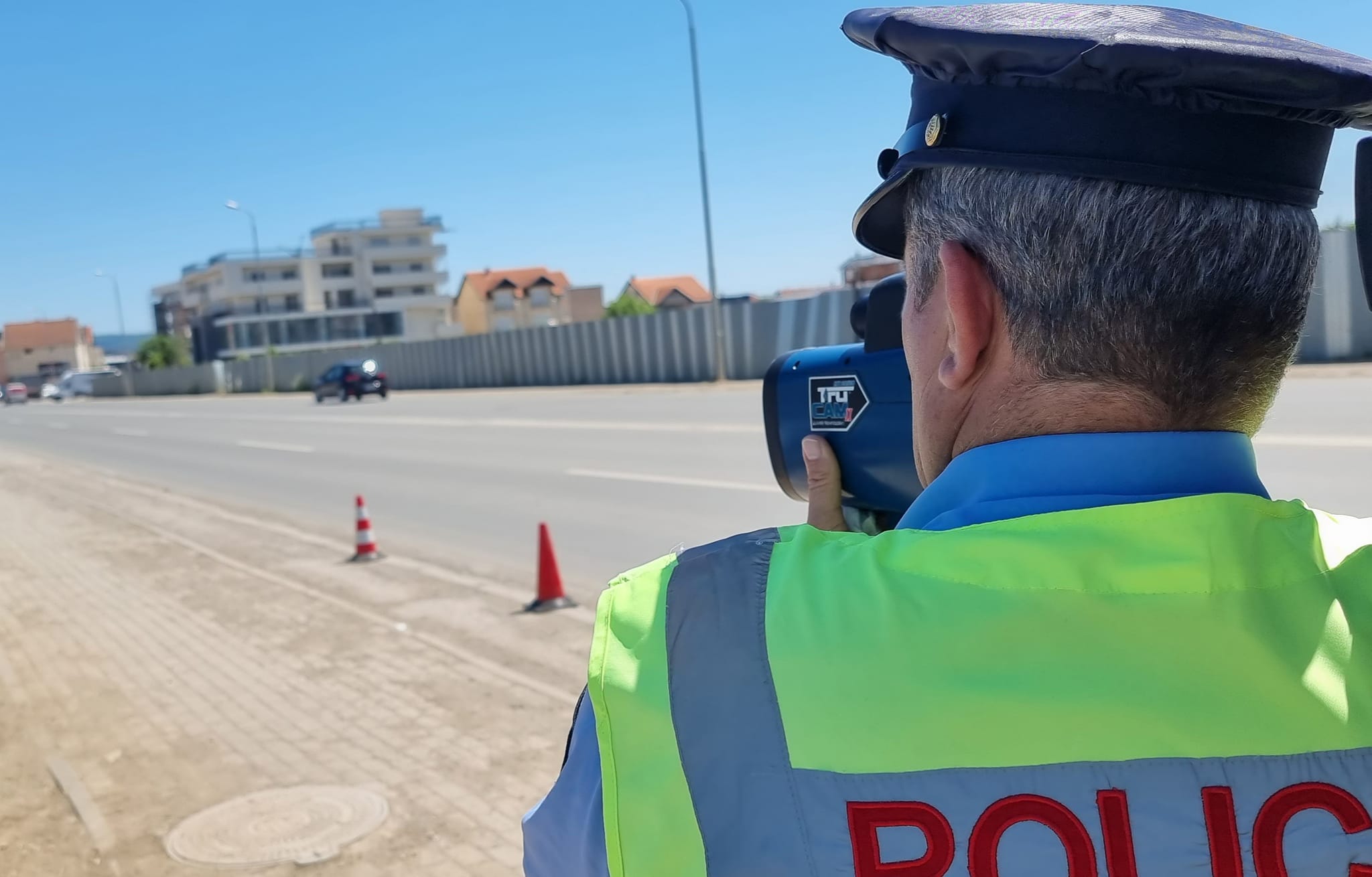 Policia