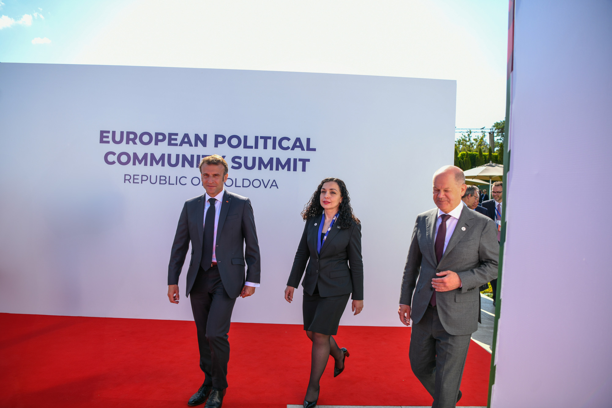 Vjosa Osmani-Emmanuel Macron- Olaf Scholz
