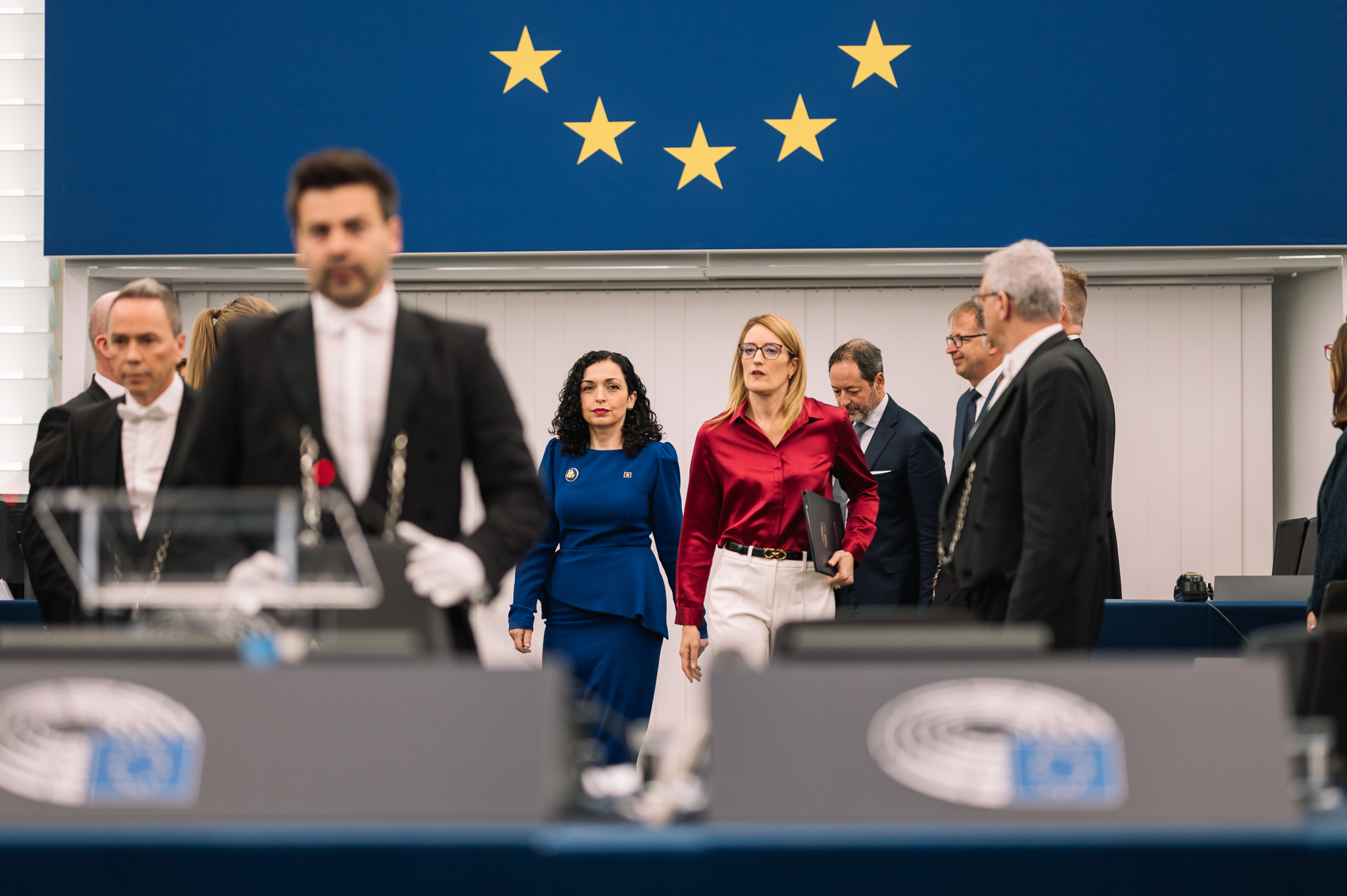Vjosa Osmani-Roberta Metsola -2