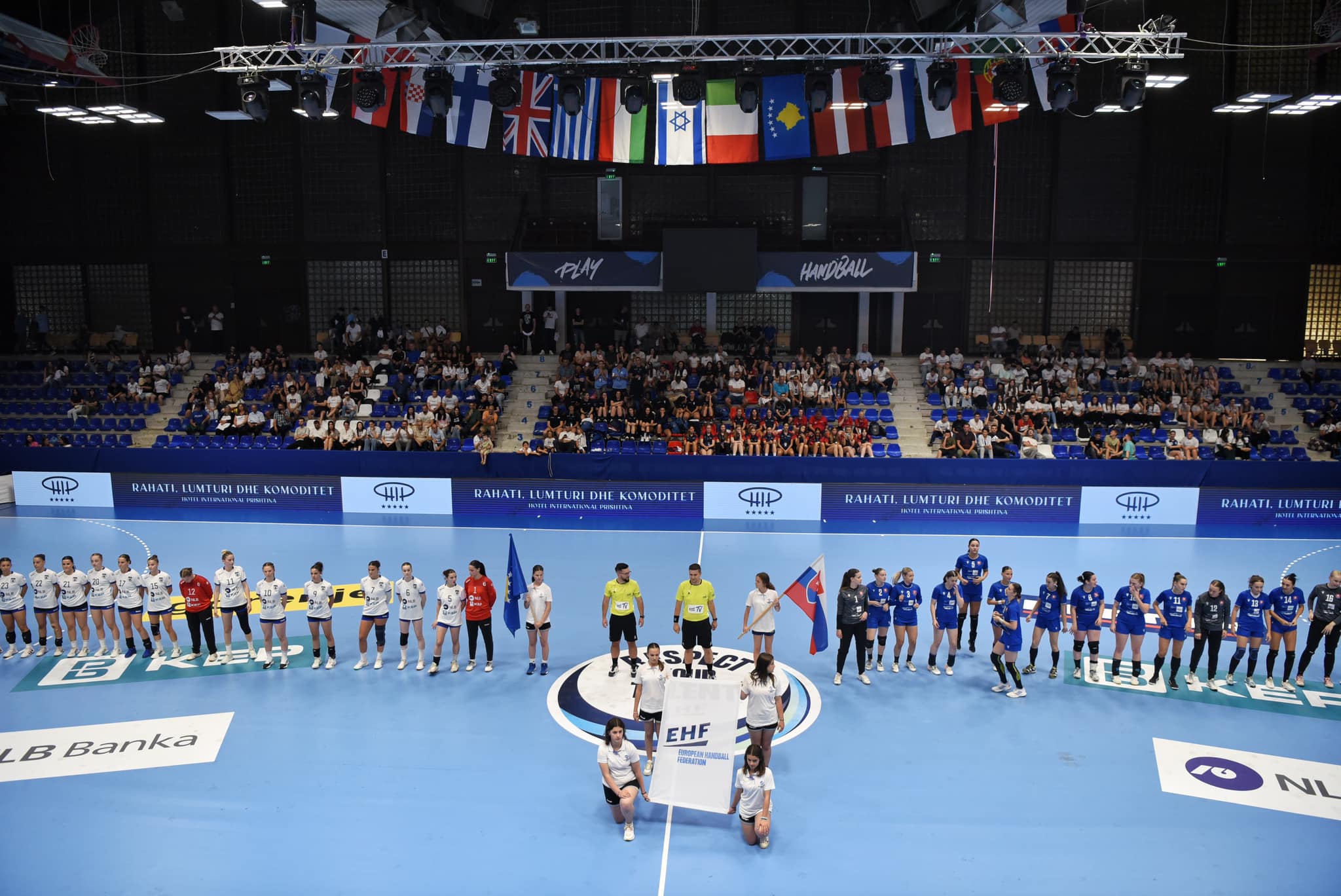 Fillon Kampionati Evropian i Hendbollit për femra U19