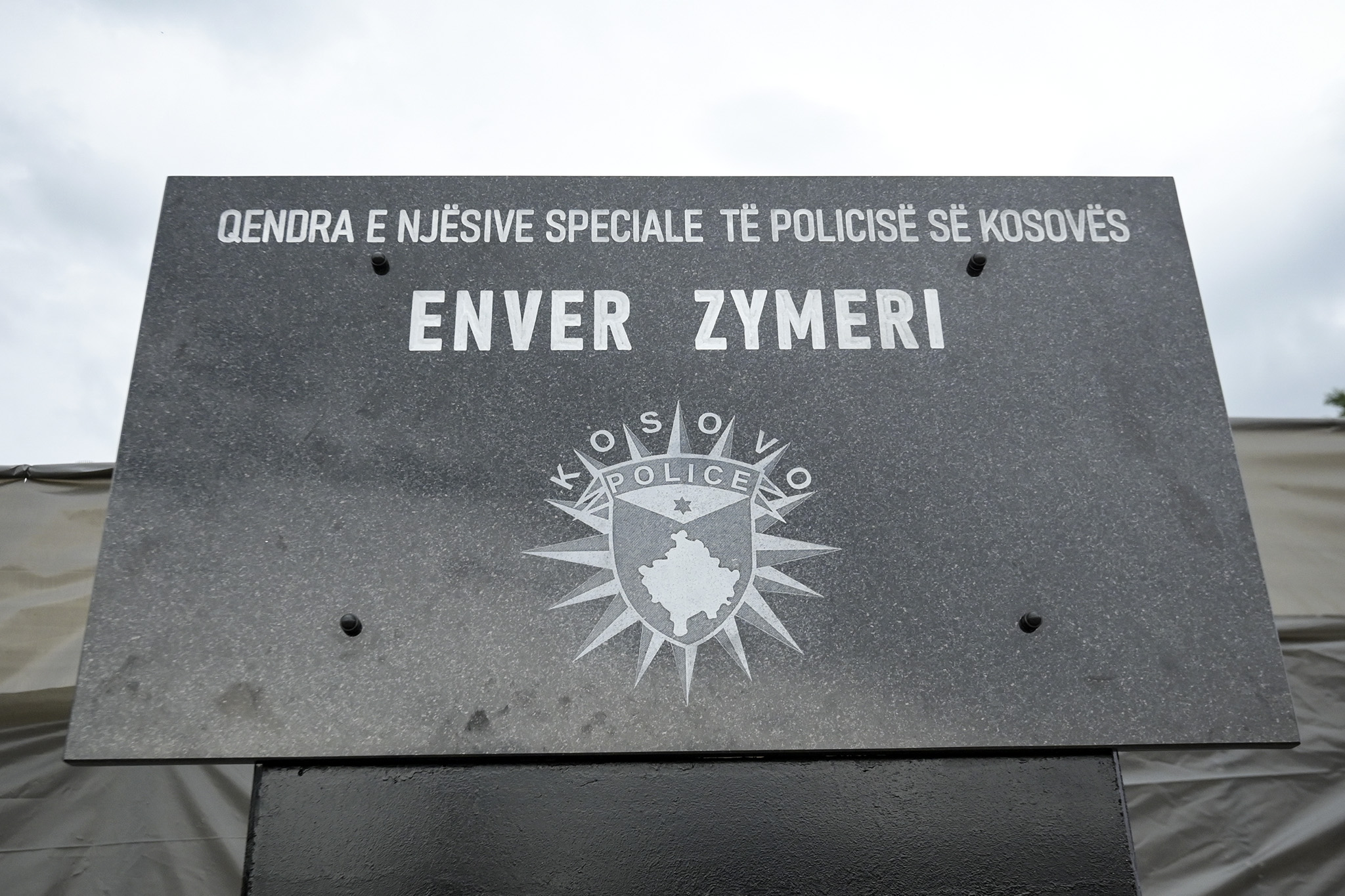 Kampi “Belvedere’ përjetësohet me emrin e heroit Enver Zymeri