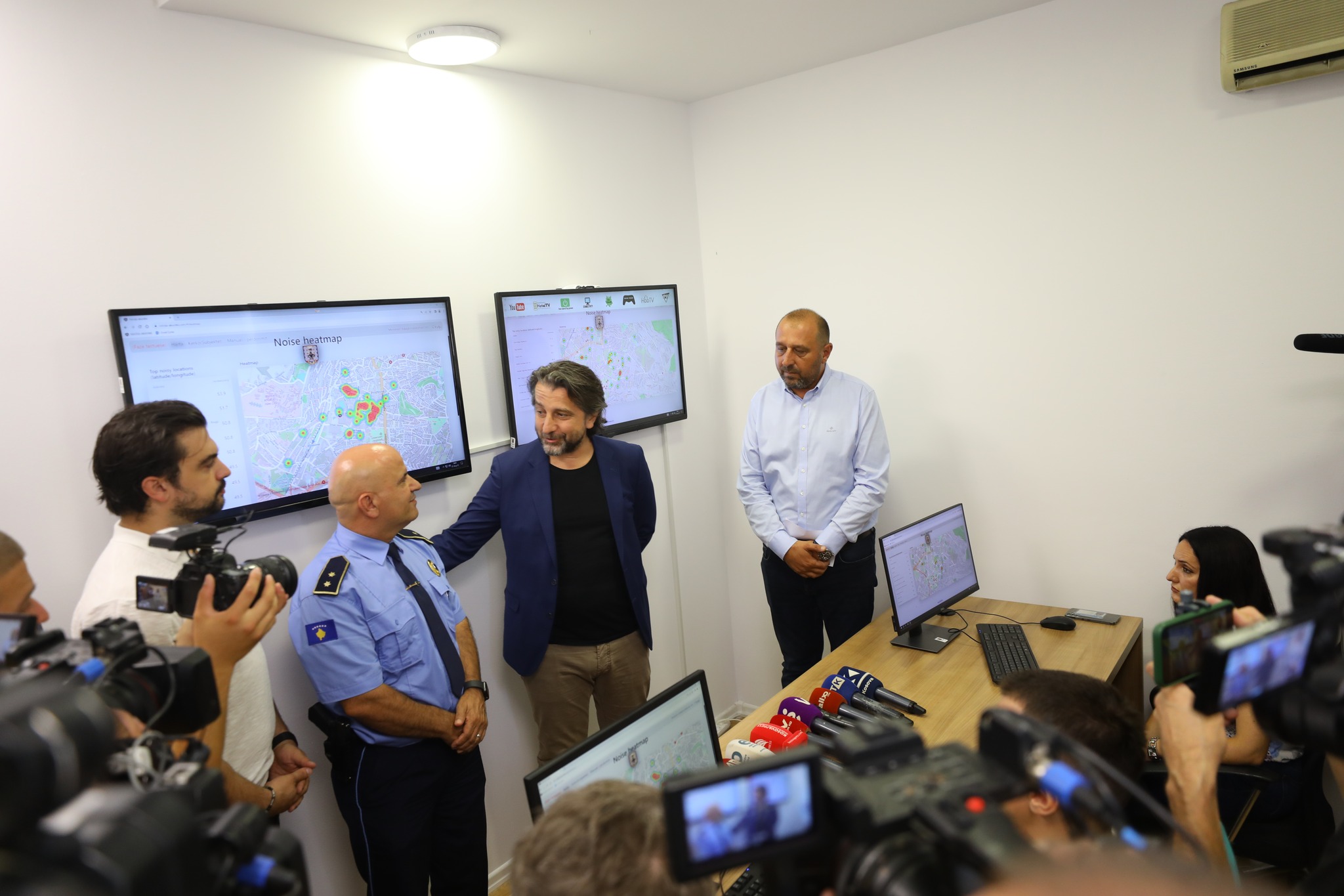 Komuna e Prishtines-Dhoma e Monitorimit të Zhurmave dhe pajisjeve për matjen e zhurmës