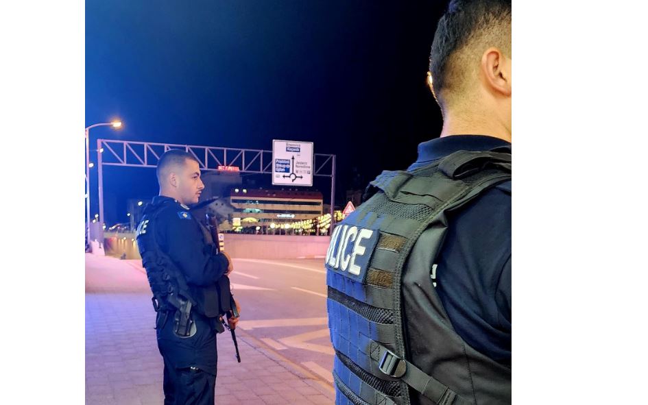 Policia