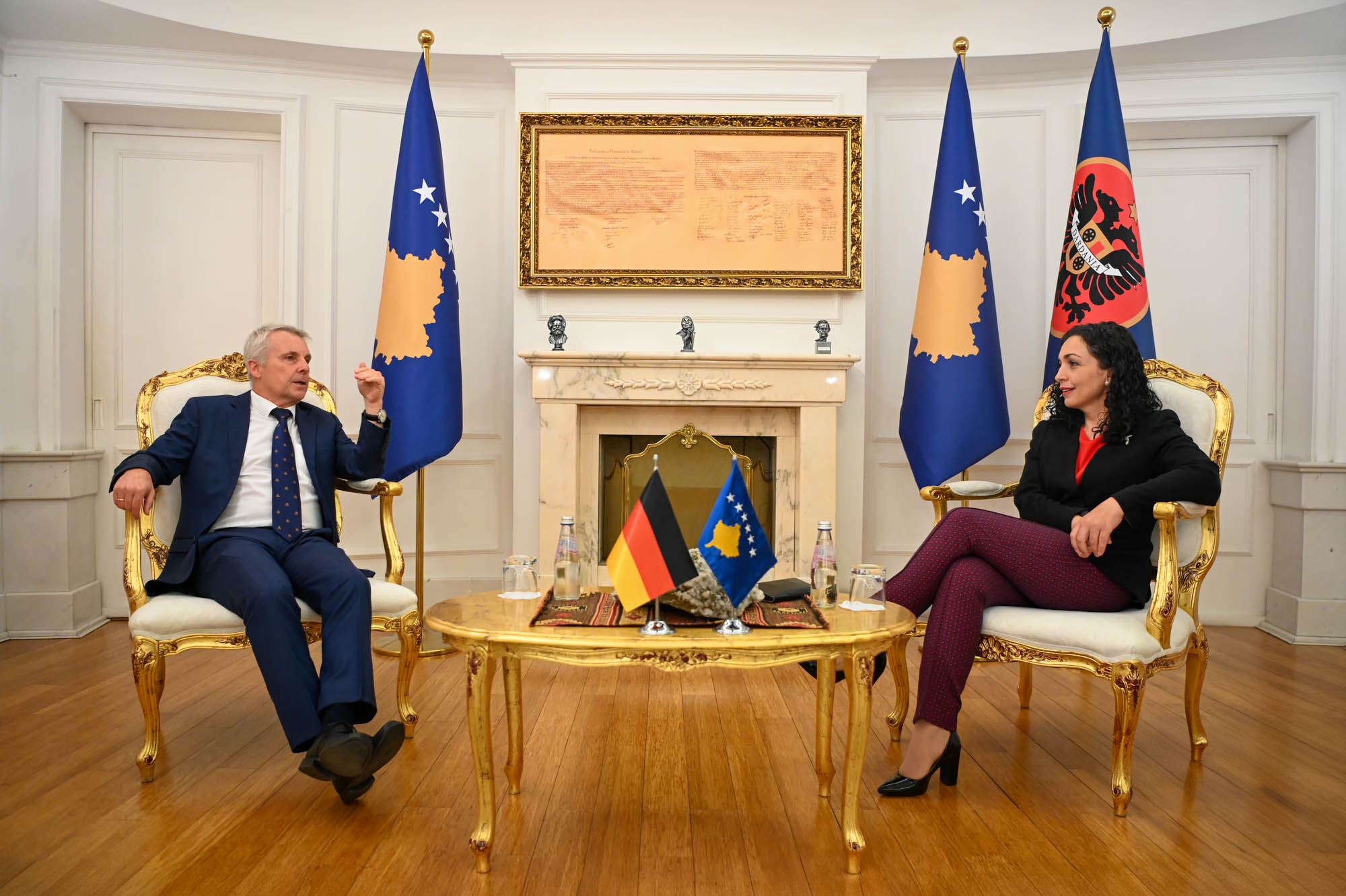 Vjosa Osmani-Jorn Rohde