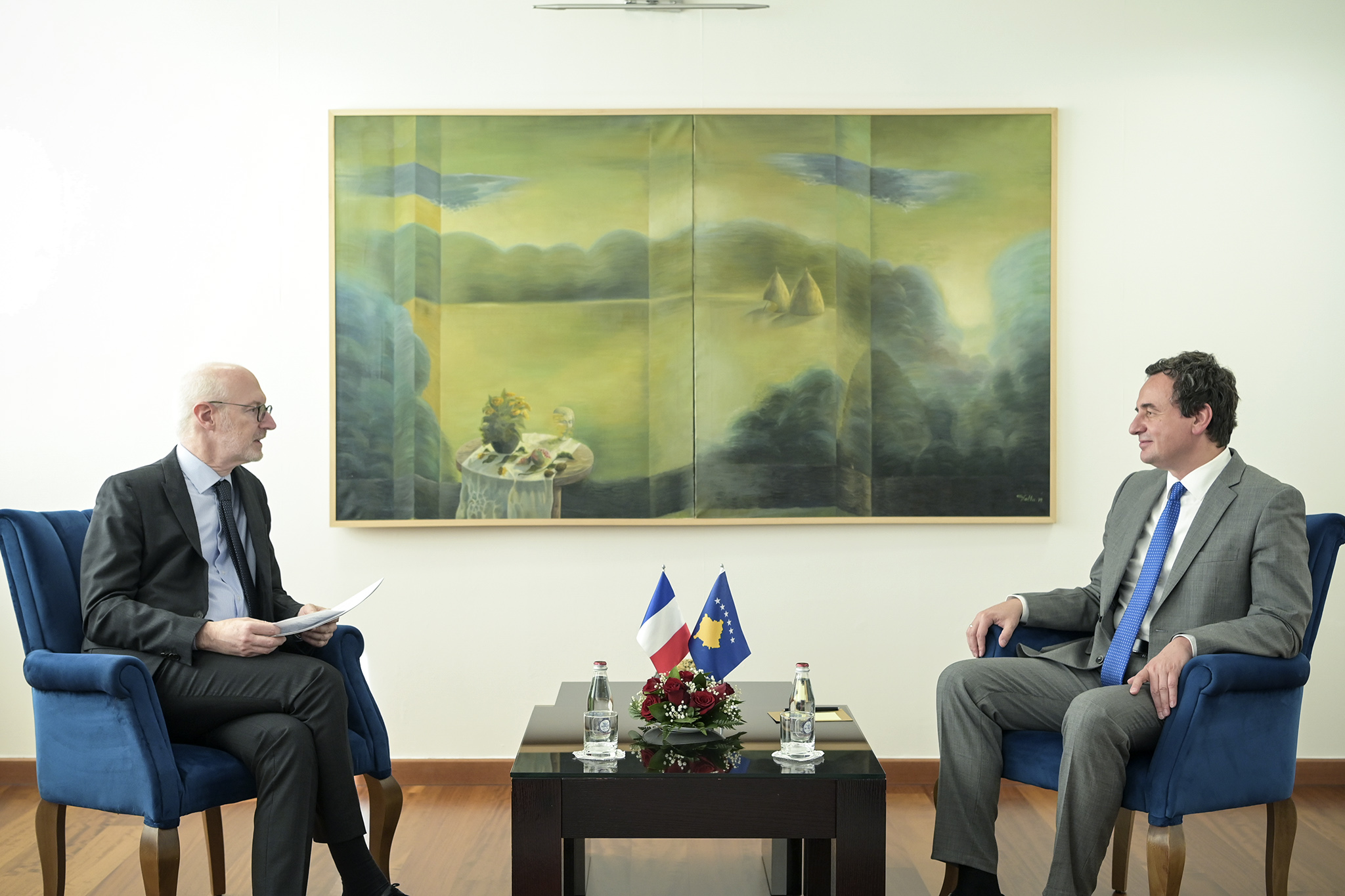 Albin Kurti-Olivier Guerot.