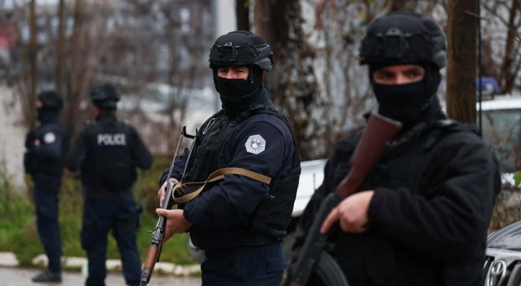 Policia e Kosoves 2