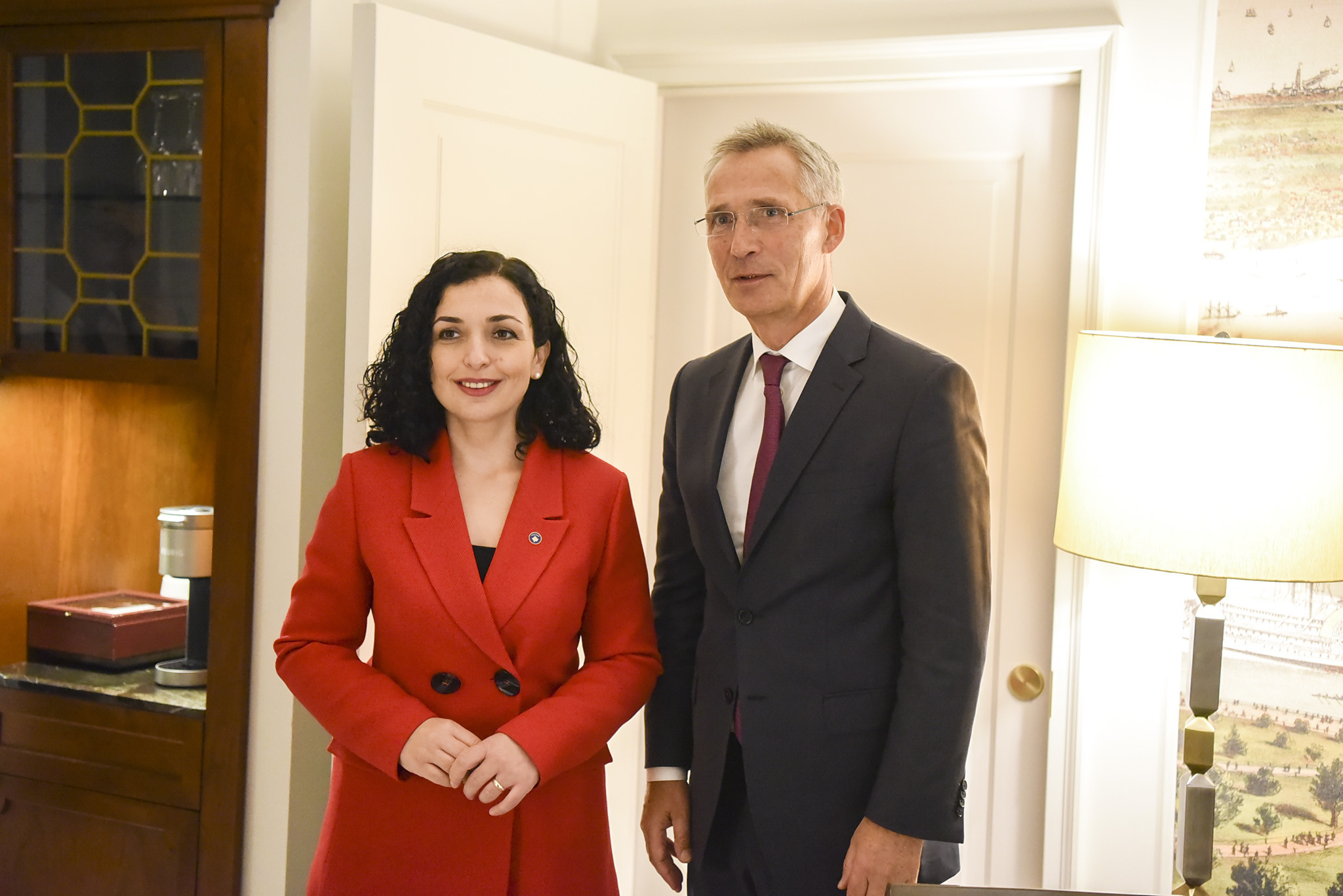 Vjosa Osmani-Jrns Stoltenberg