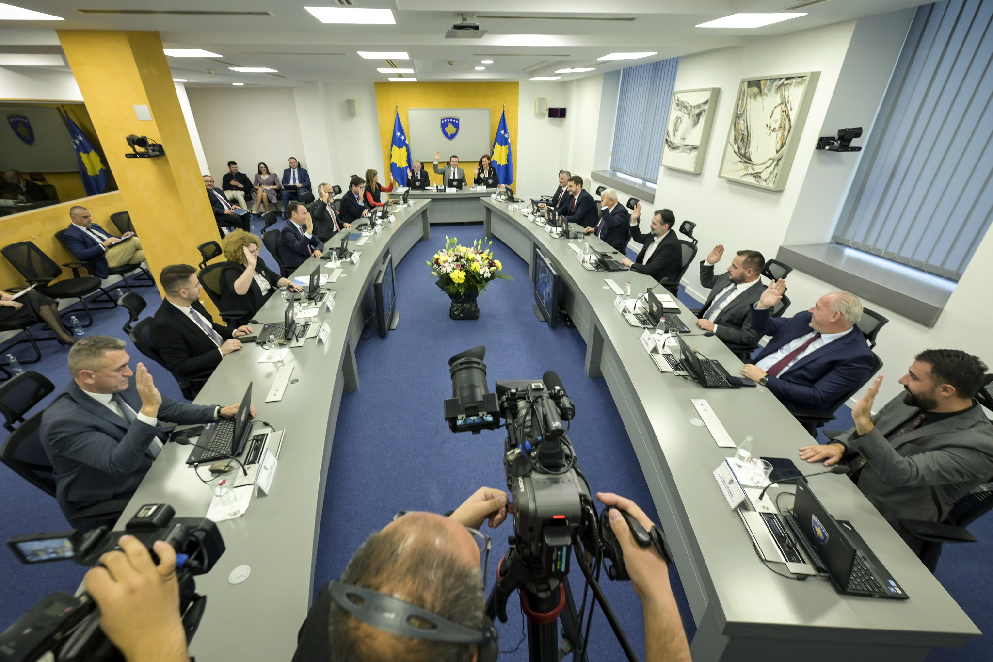 Qeveria miraton buxhetin prej 3.3 miliardë euro