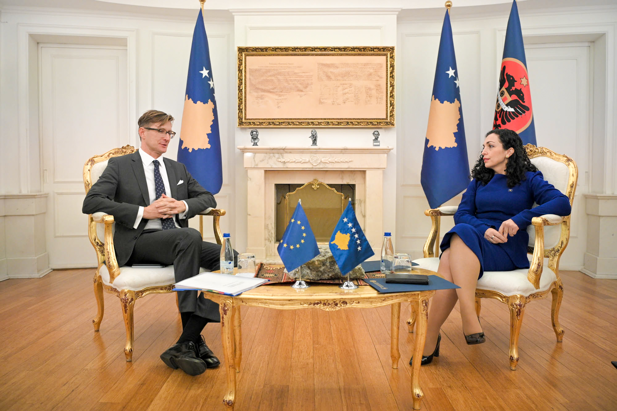 Vjosa Osmani-Marko Makovec