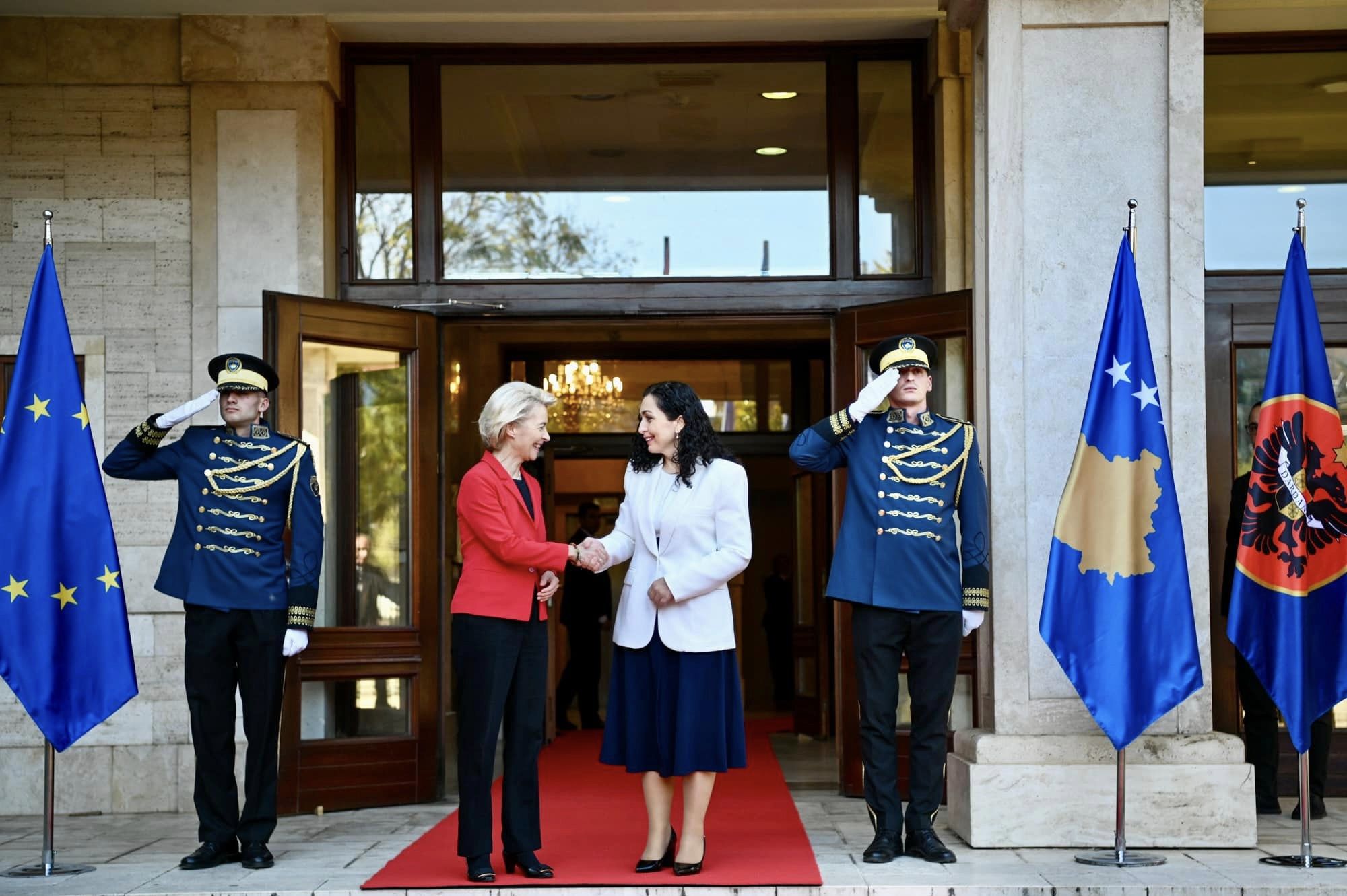 Vjosa Osmani-Ursula von der Leyen 2