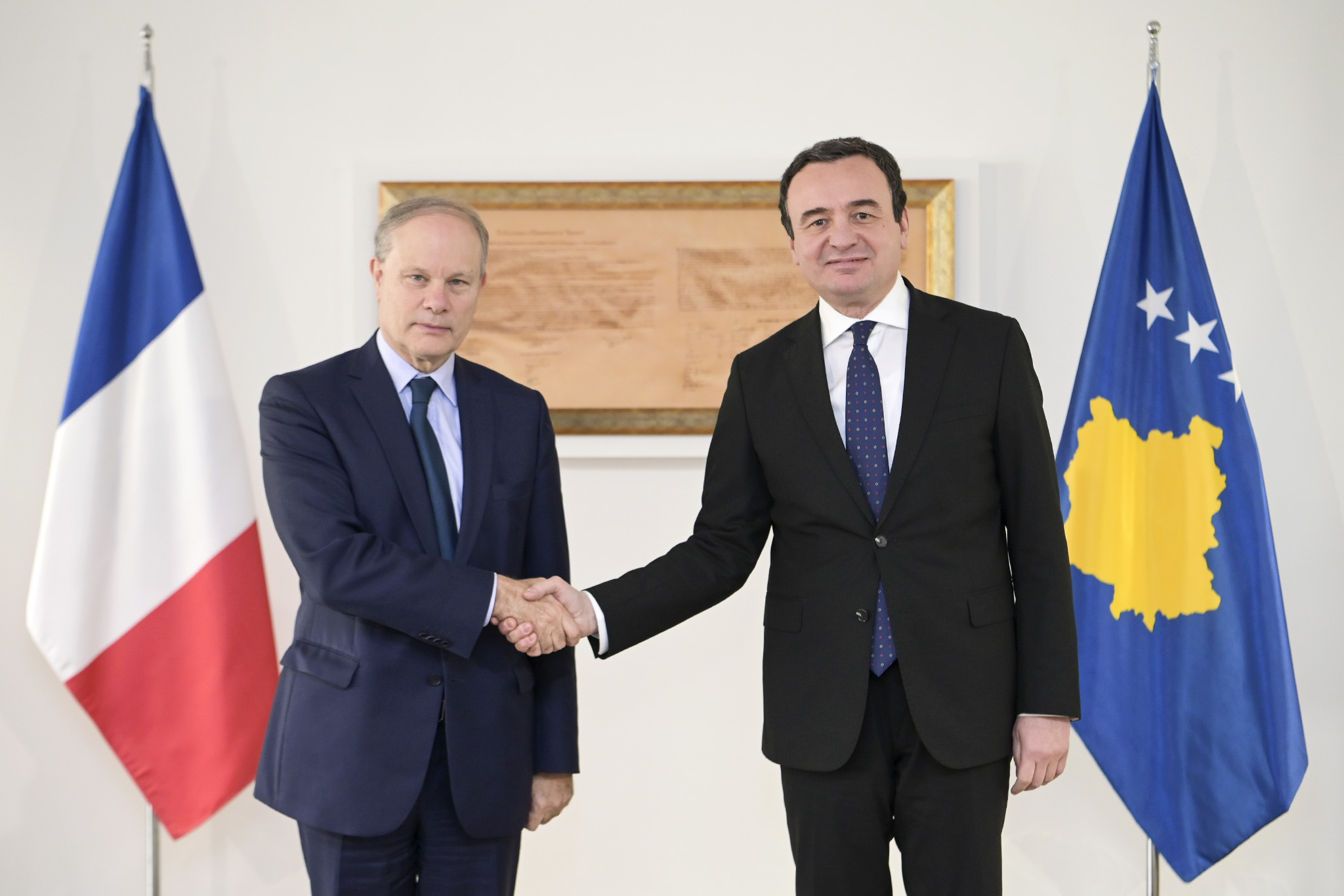 Albin Kurti-René Troccaz