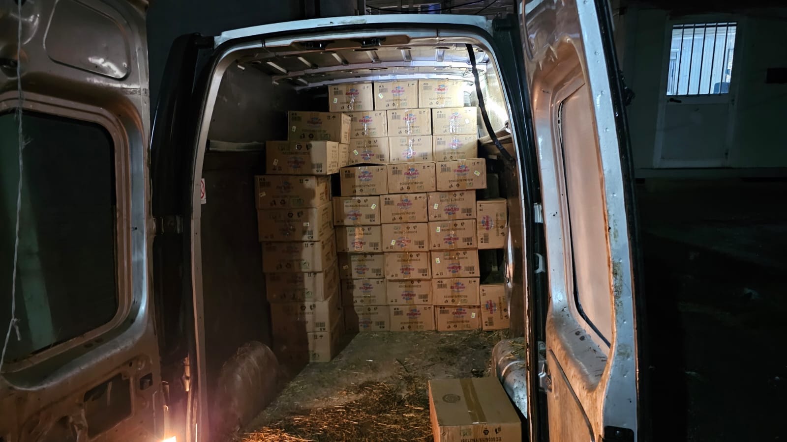Policia- Parandalohet një rast i kontrabandës me mjete piroteknike