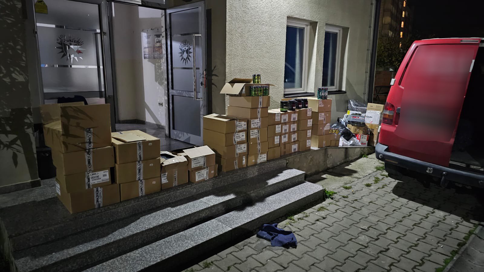 Policia dhe Dogana e Kosovës kapin mall të kontrabanduar në vlerë rreth 18.000 euro