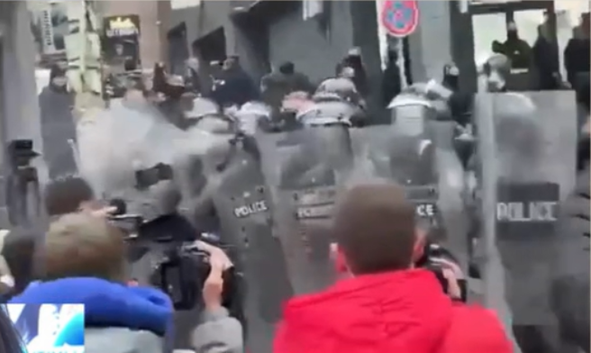 Protesta e PSD kunder Trendafilova-s