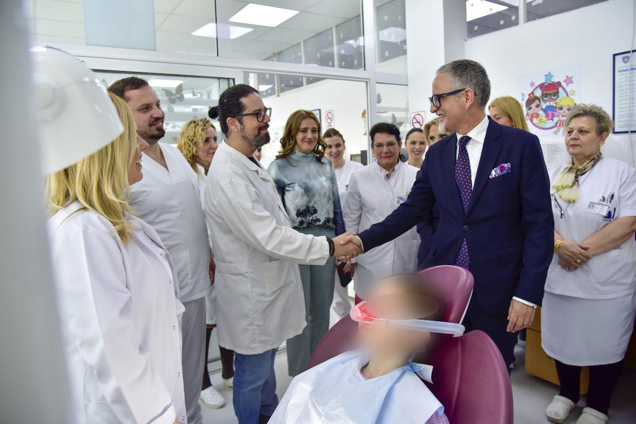 MSh- Për herë të parë në Kosovë fillon shërbimi i sedacionit inhalatorë në Klinikën e Stomatologjisë