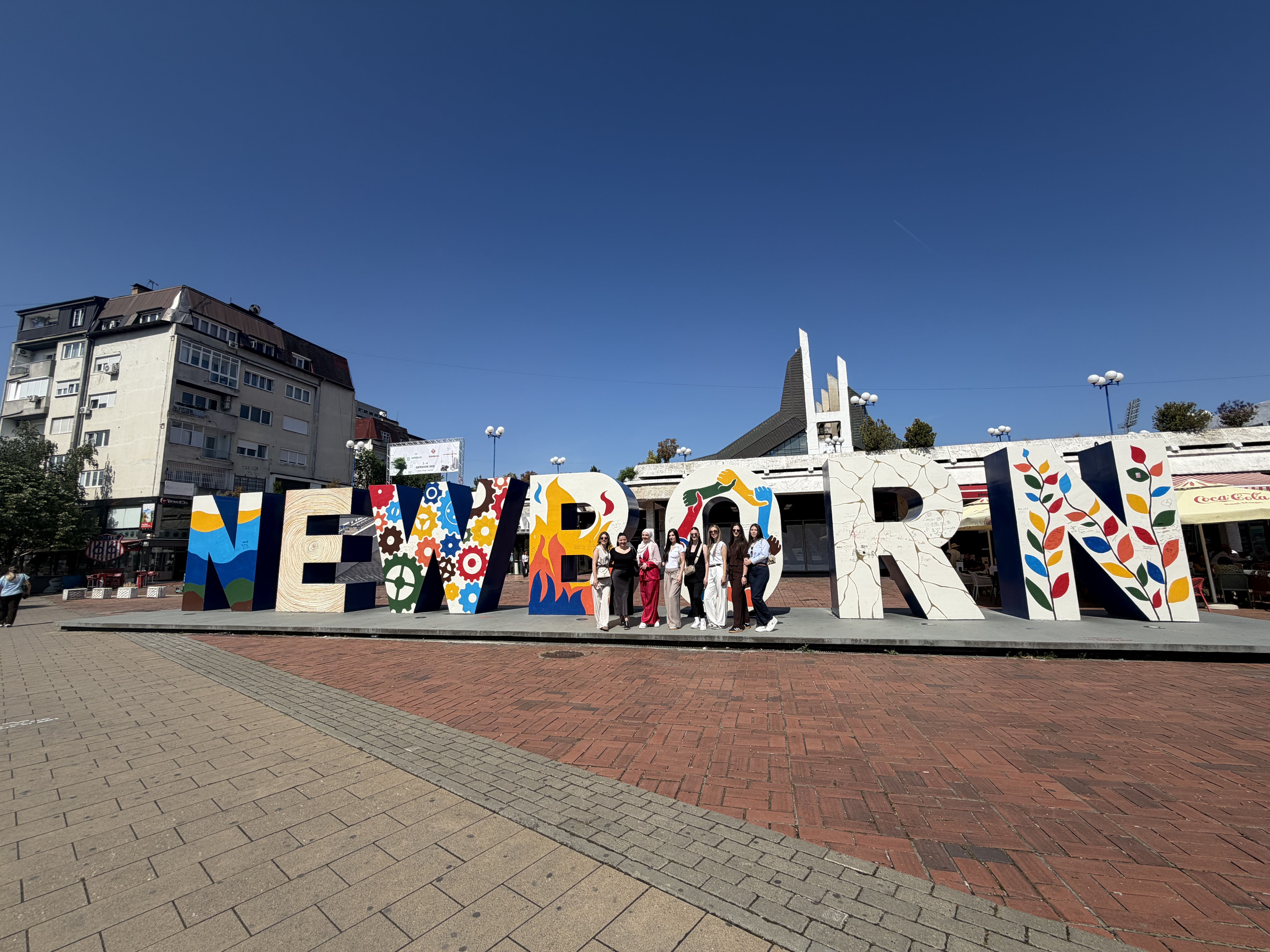 Të Rinjtë nga Sarajeva Vizitojnë Kosovën në Kuadër të Projektit “SafeLine Kamenica–Sarajevo